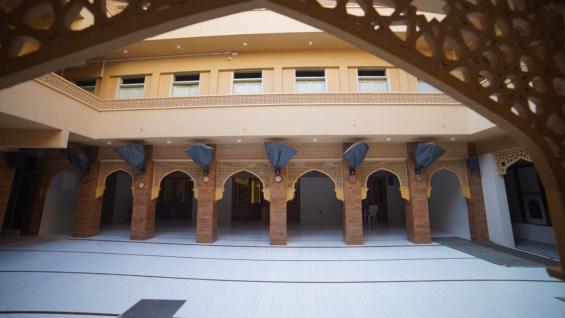 Binoria foreign mosque